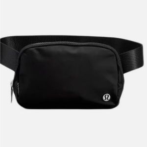 LULULEMON BELT BAG